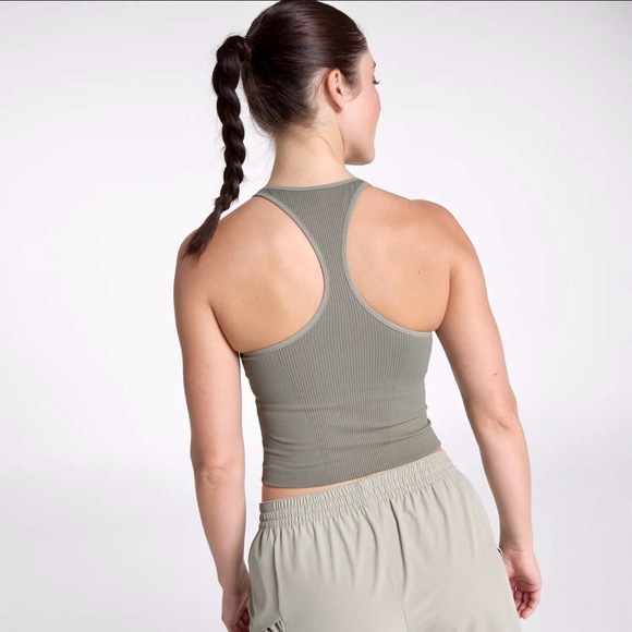 CALIA High Neck Seamless Tank NWT Size XS Padded Crop Top Brami Muted Green - Picture 2 of 8